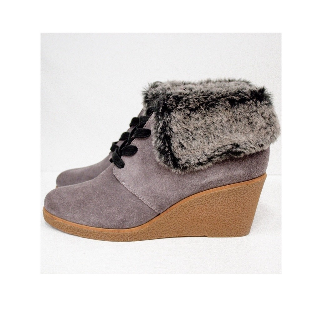 EUC Cole Haan Coralie Waterproof Wedge Bootie. Grey. Faux Fur. Size 9 /9B - Picture 4 of 12